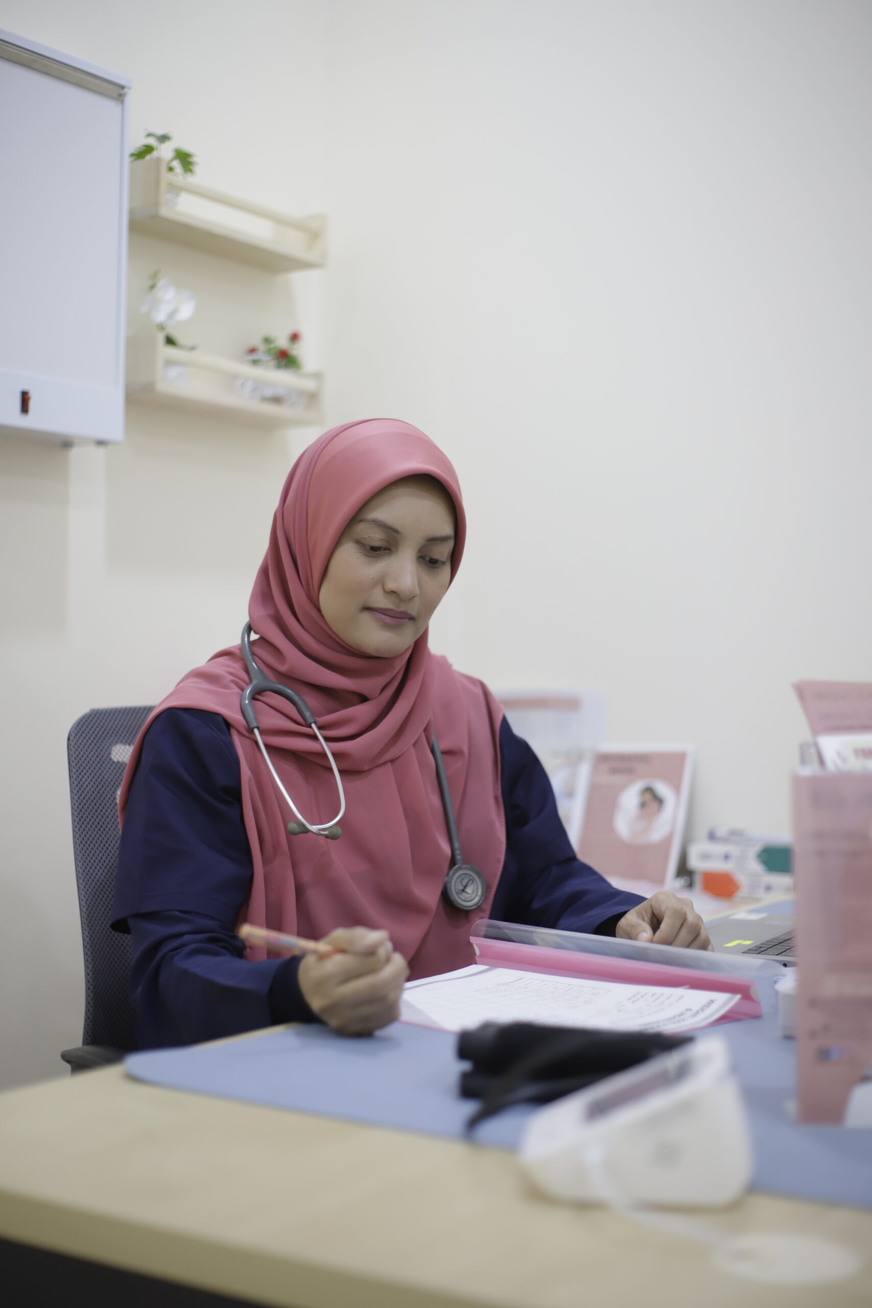 Dr. Nor Roslina Binti Rosalan